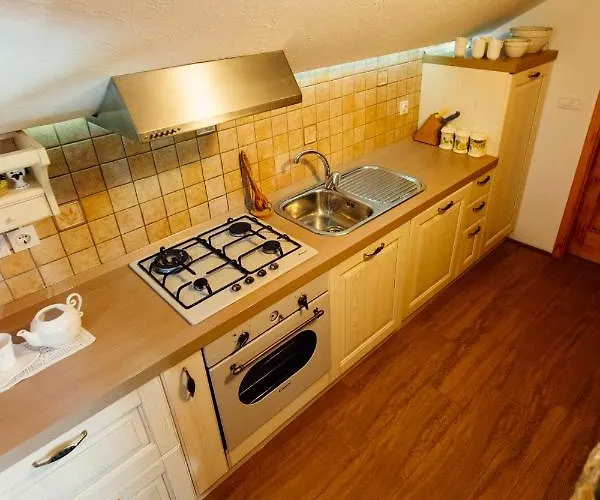 Holiday home Kmecka Hisa Bahor Crnomelj