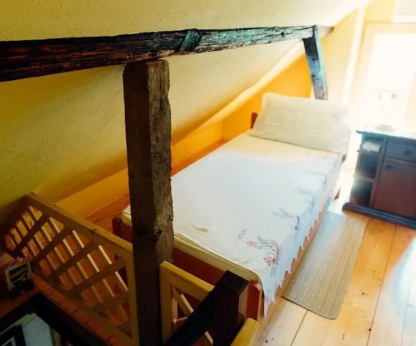 Kmecka Hisa Bahor Črnomelj