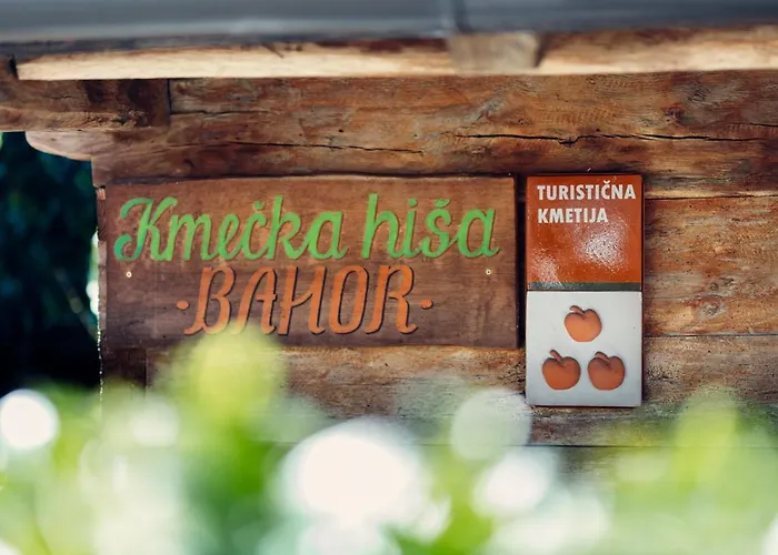 Kmecka Hisa Bahor * Črnomelj