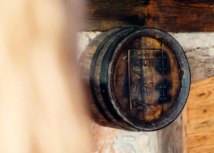 Kmecka Hisa Bahor Črnomelj