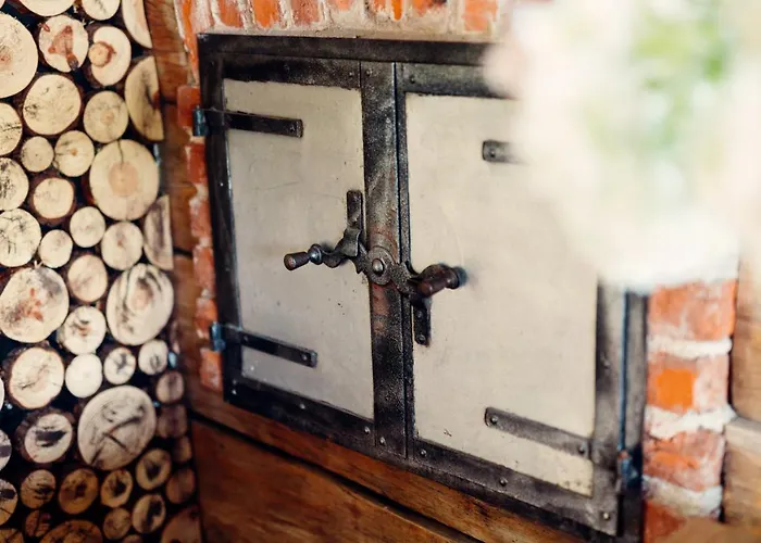 Kmecka Hisa Bahor Holiday home Crnomelj