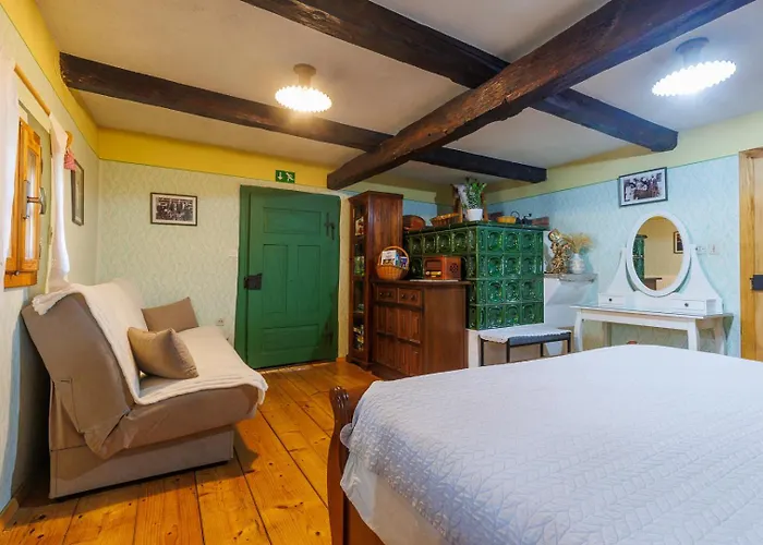 Kmecka Hisa Bahor Holiday home *